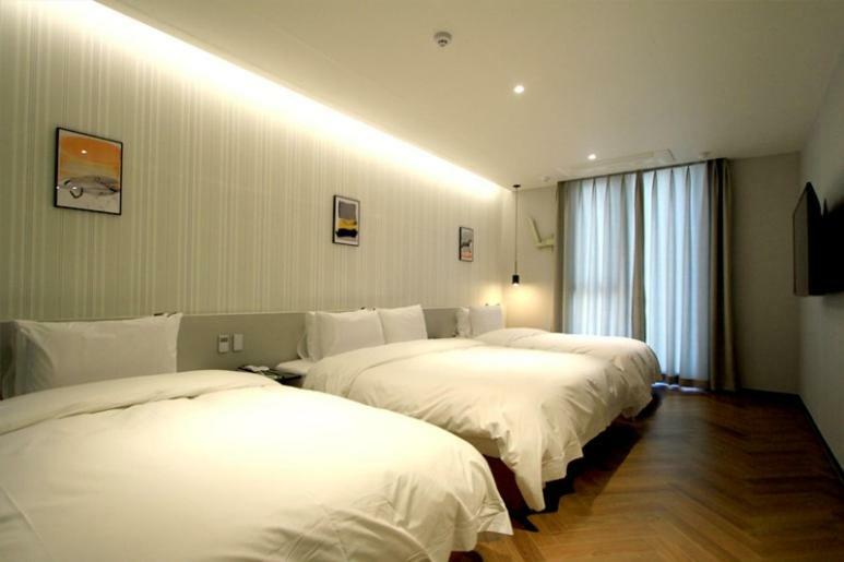 Perfect Hotel Gimhae Extérieur photo